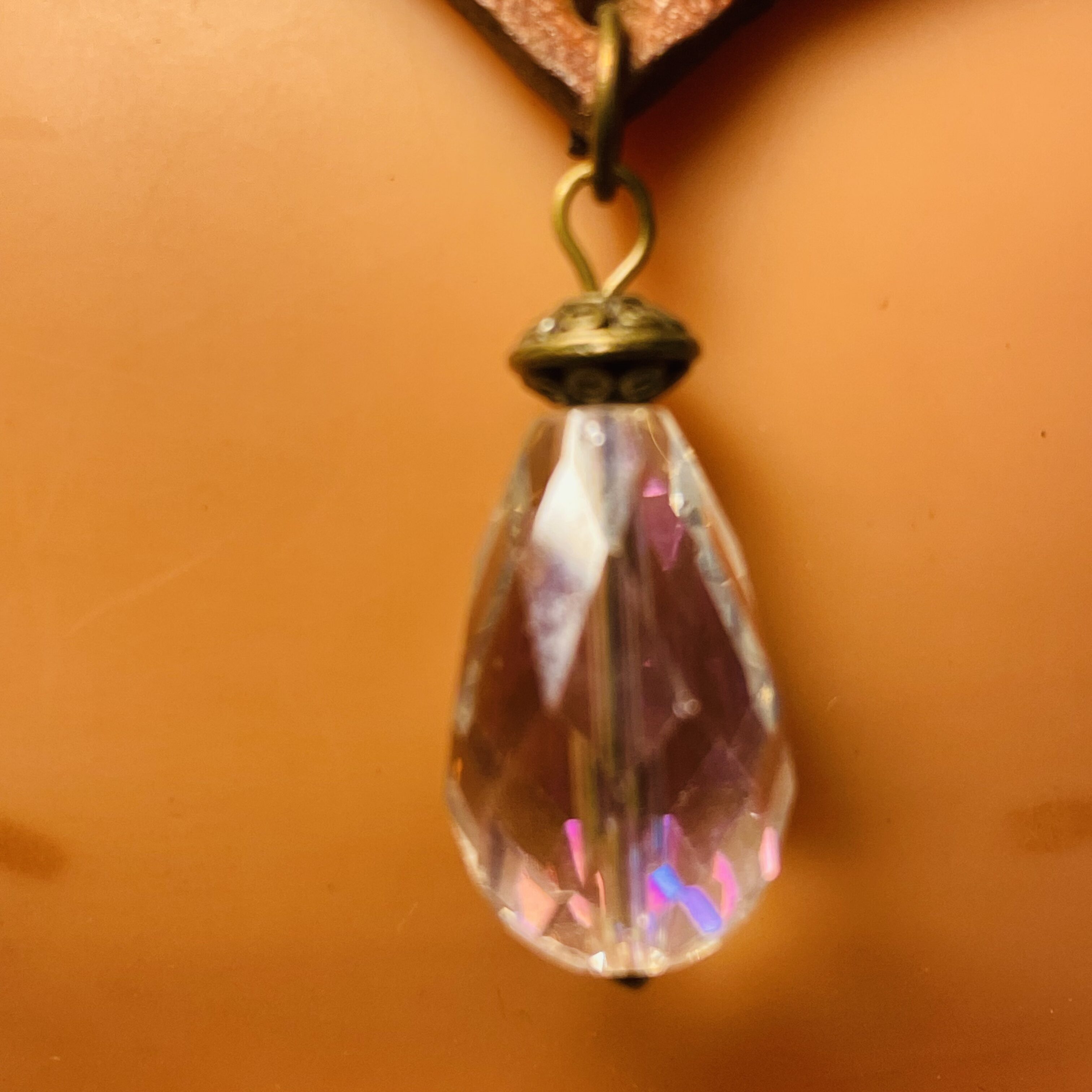 Diadème-tiare en cuir marron style médiéval – Image 4